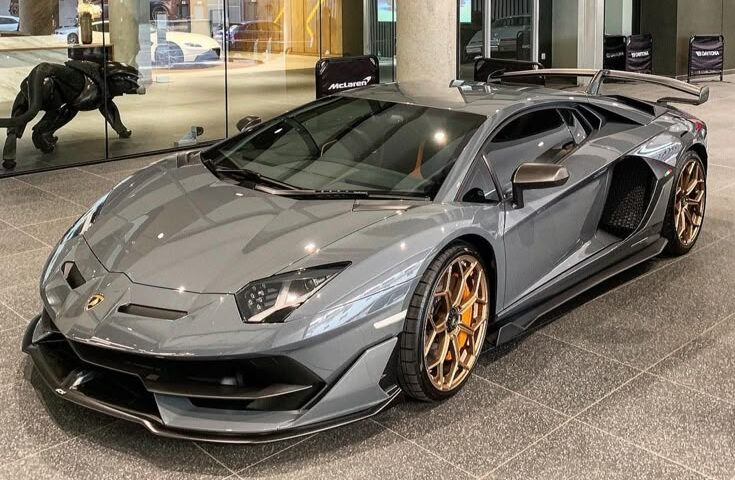 lamborghini-car