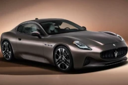 maserati-start-stop-uzaktan-calistirma-ekranli-yedek-anahtar_ust