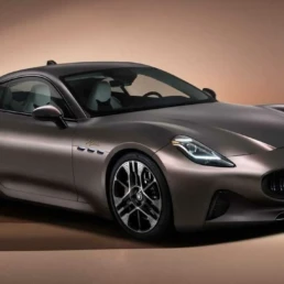 maserati-start-stop-uzaktan-calistirma-ekranli-yedek-anahtar_ust